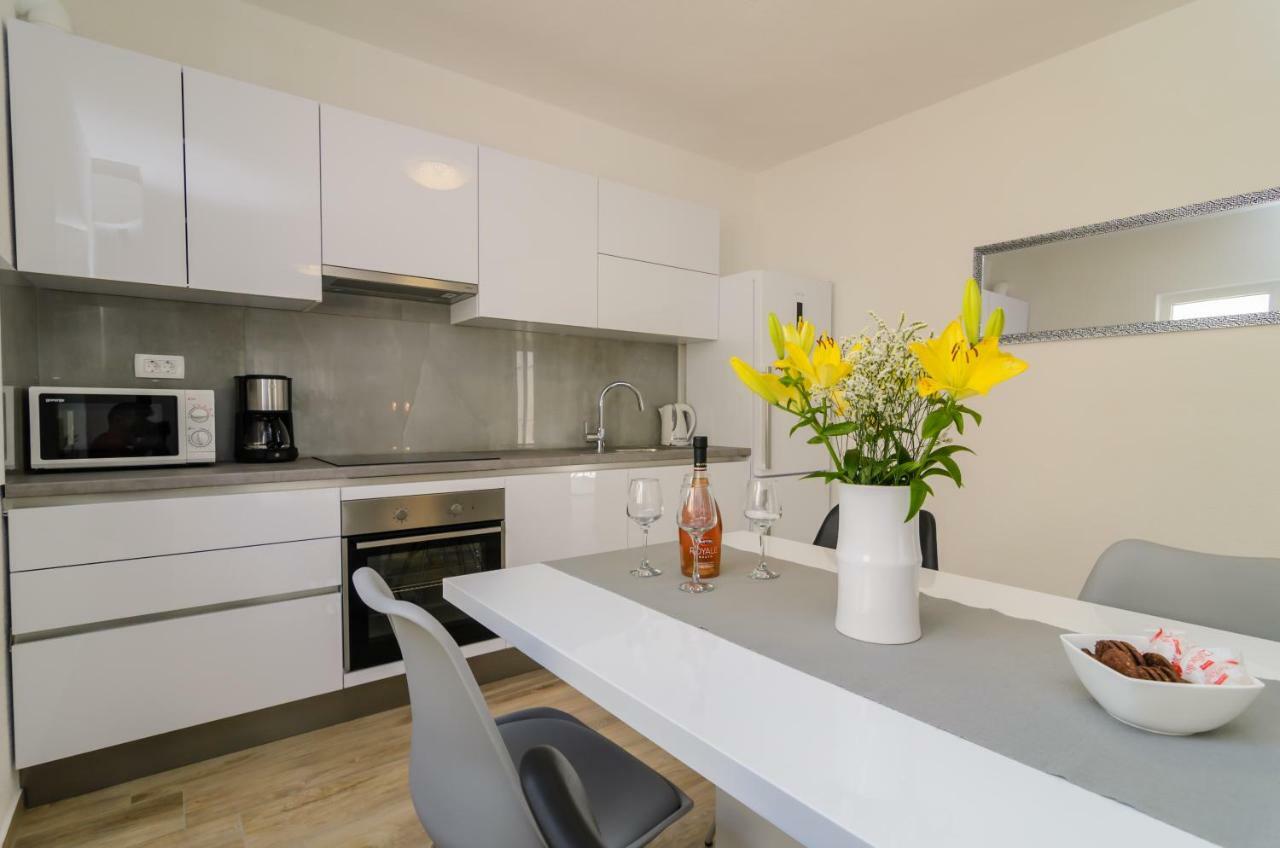 Apartment Petra Zadar Extérieur photo