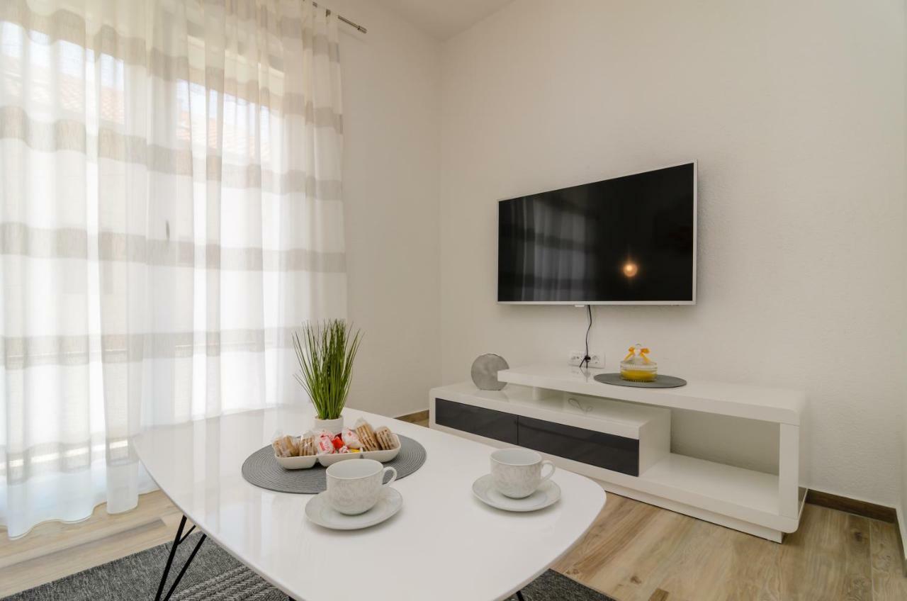 Apartment Petra Zadar Extérieur photo